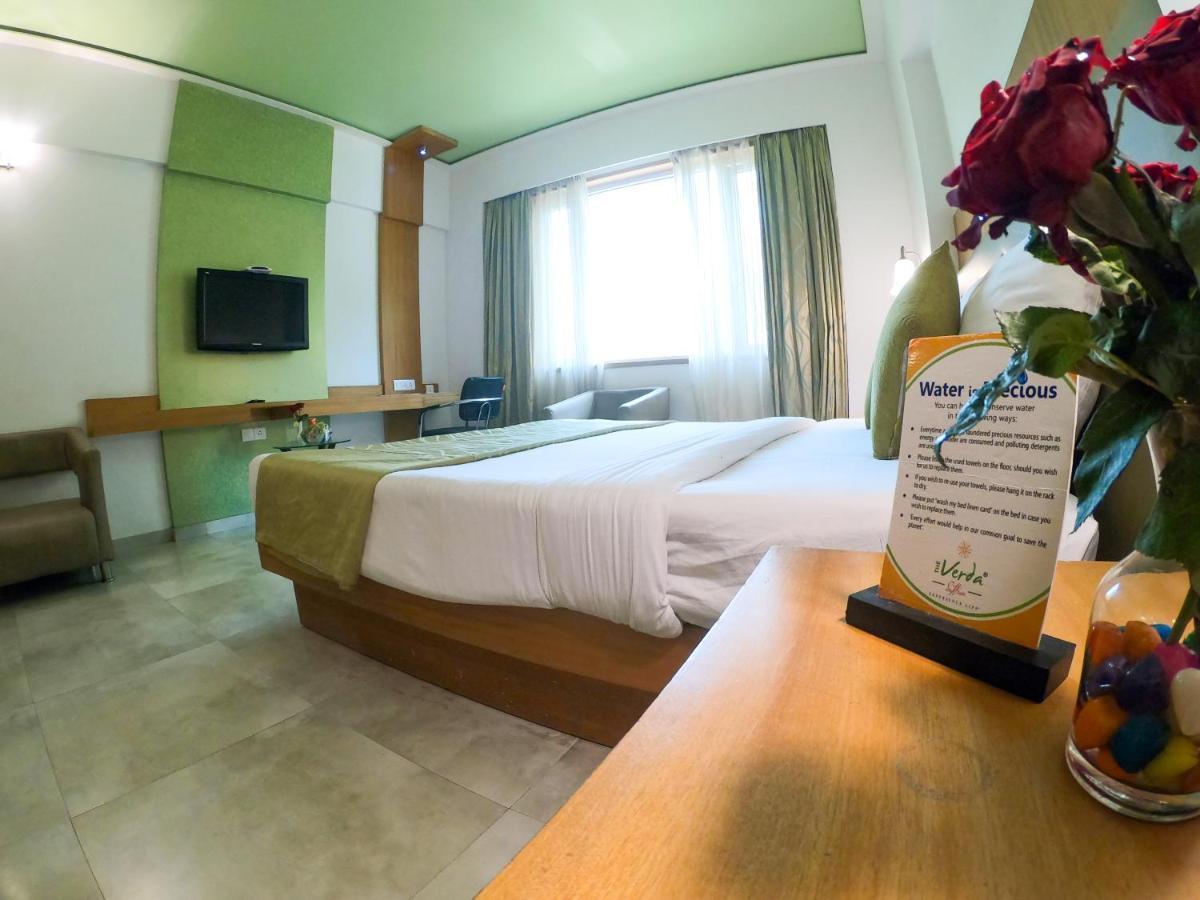 The Verda Saffron Hotel Mangalore Eksteriør billede